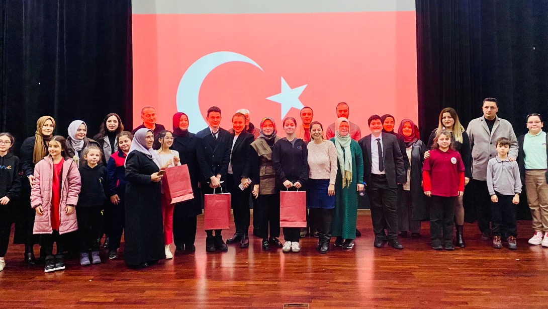 İstiklal Marşı'nı Güzel Okuma Şiir Yarışması