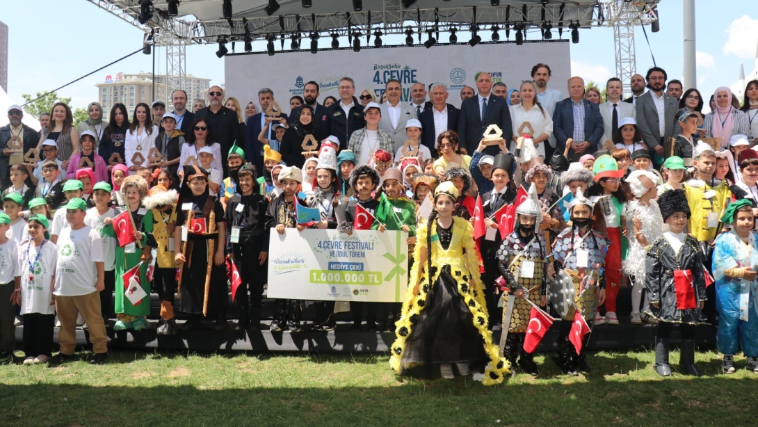 BAŞAKŞEHİR'DE 4. ÇEVRE FESTİVALİ RENKLİ GÖRÜNTÜLERE SAHNE OLDU